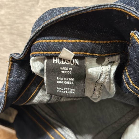 Hudson signature bootcut size 28 - Picture 5 of 8